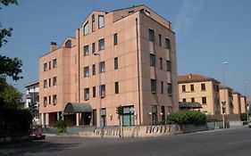 Hotel Borghetti